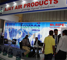 Ajay Air Products (P) limited Helium gas for Balloons, Packaging Type:  Cylinder at Rs 1950 in New Delhi